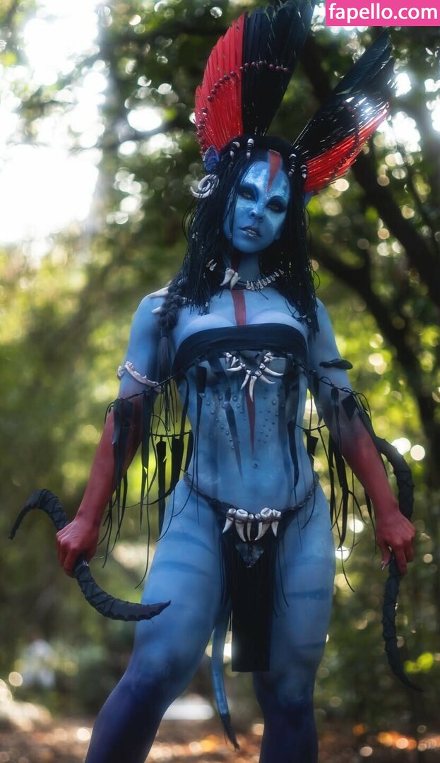 Ana Caroline Moreira Aka Addictedtoana – Cosplay Varang Avatar