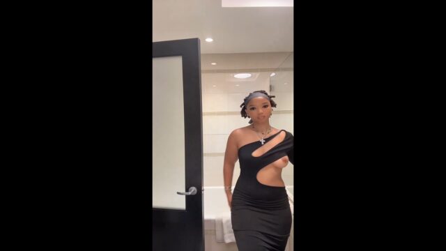 Chloe Bailey Exposed Her Nipples In Live Stream