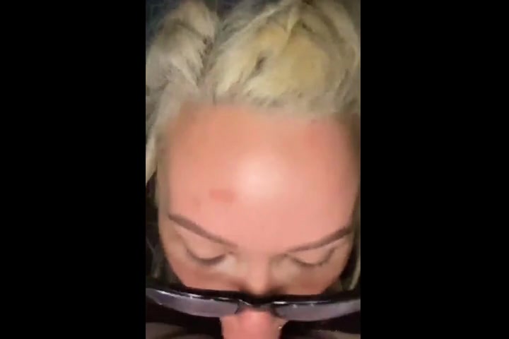 Bunnie Xo Sucked Jelly Roll’s Cock And Swallows His Semen